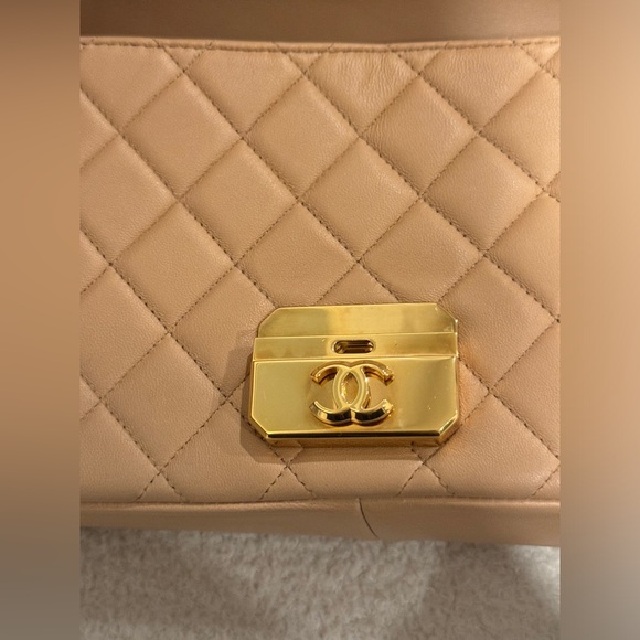 Chancel chic with me (authentic!!) - Picture 10 of 12